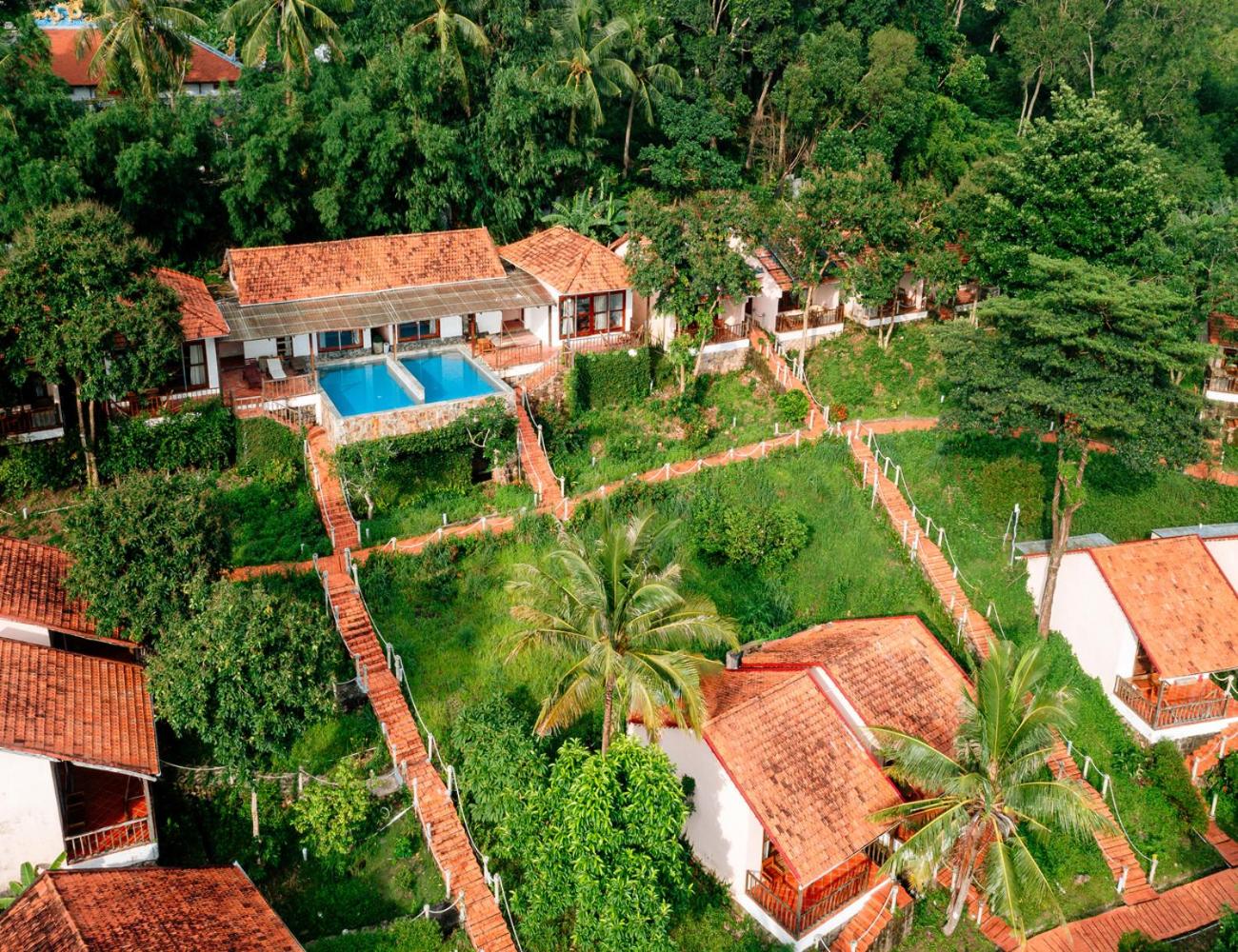 Family Bungalow photo 2
