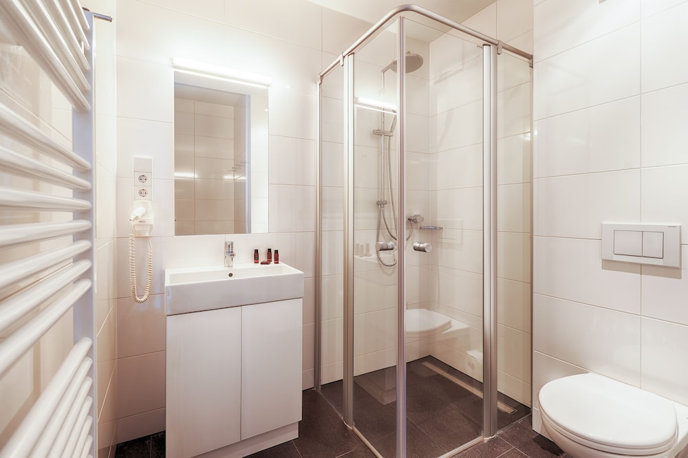 Apartment, 2 Bedrooms, Patio (BV0.1 / Excl. 163 EUR cleaning fee) photo 3