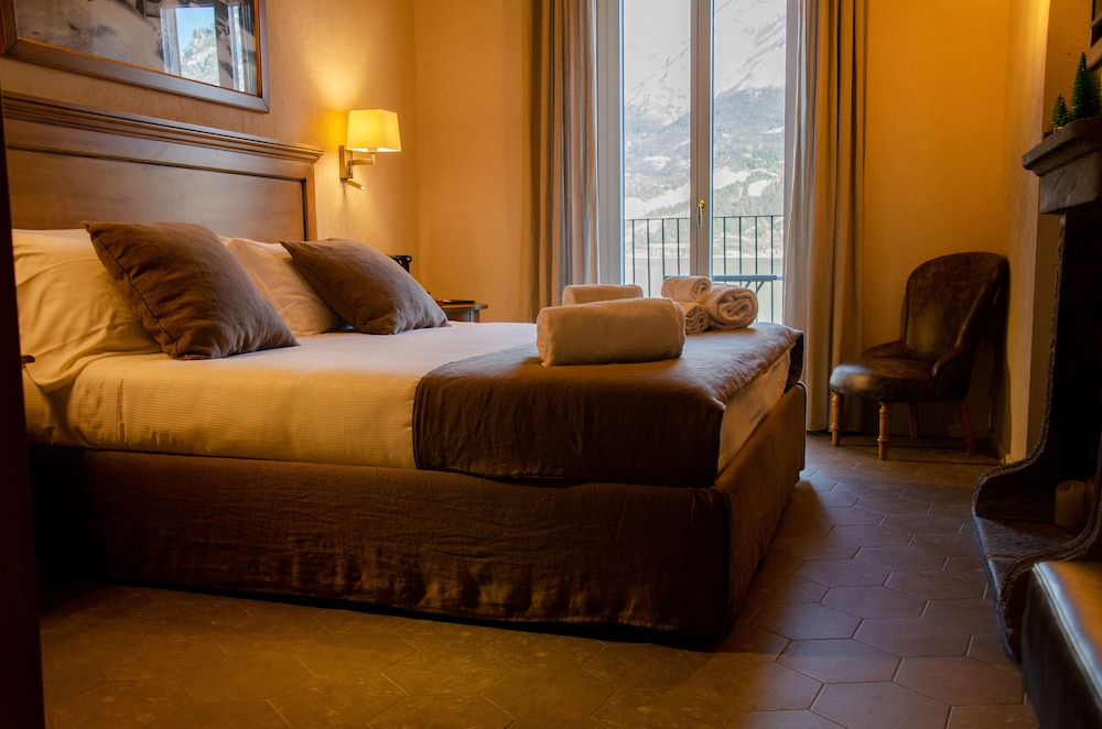 Comfort Room, Courtyard View photo 3