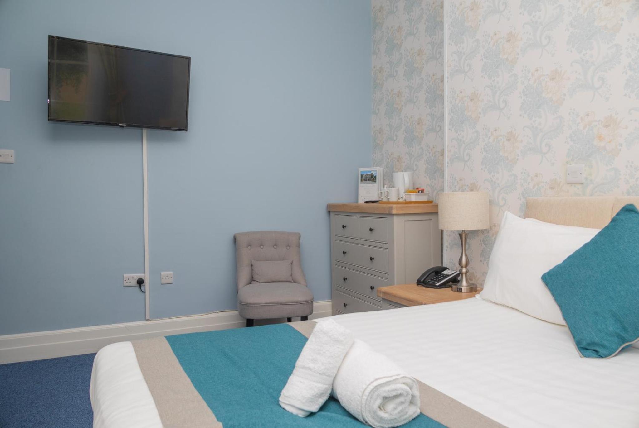 Budget Double Room photo 2