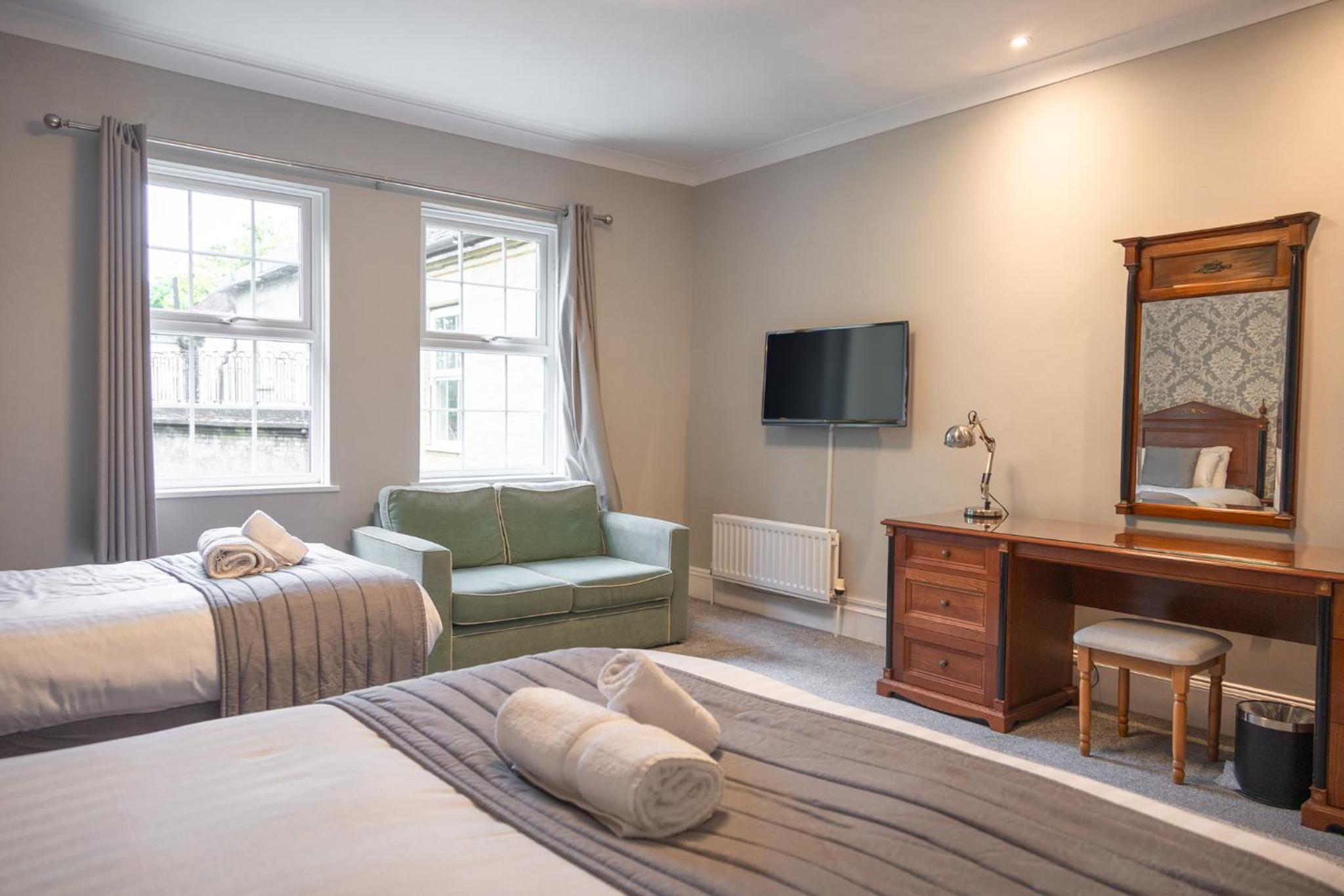 Deluxe Double or Twin Room photo 2