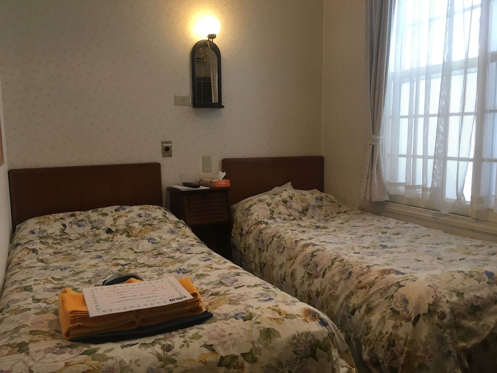 Deluxe Twin Room photo 1