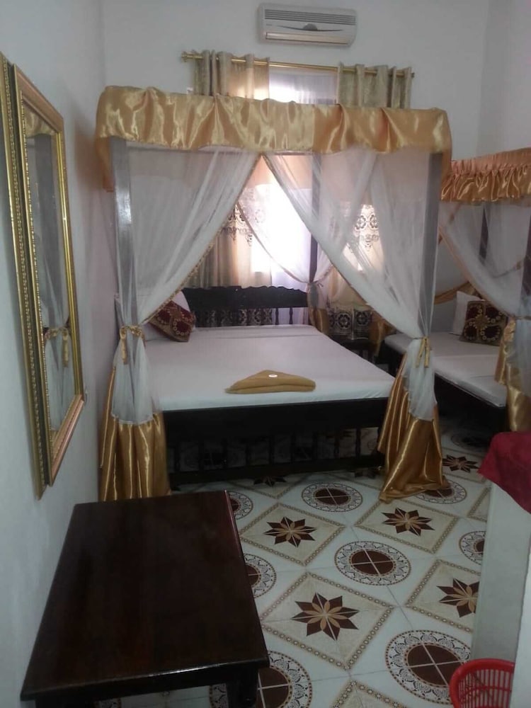Comfort Triple Room