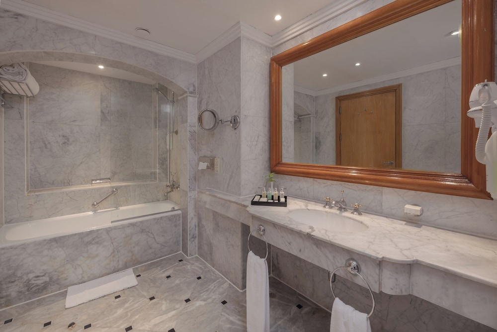 Junior Suite - Photo 3
