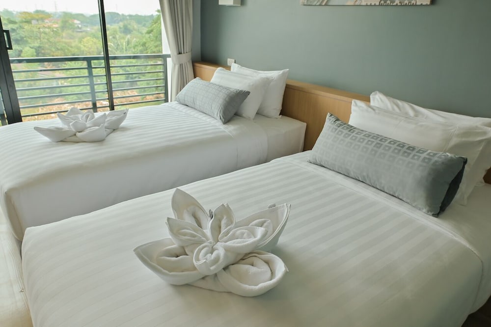 Superior Twin Room - Photo 8