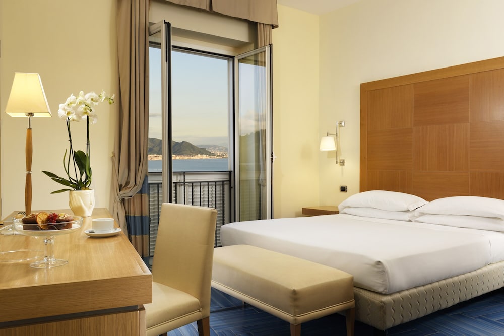 Superior Double Room, Sea View - Photo 4