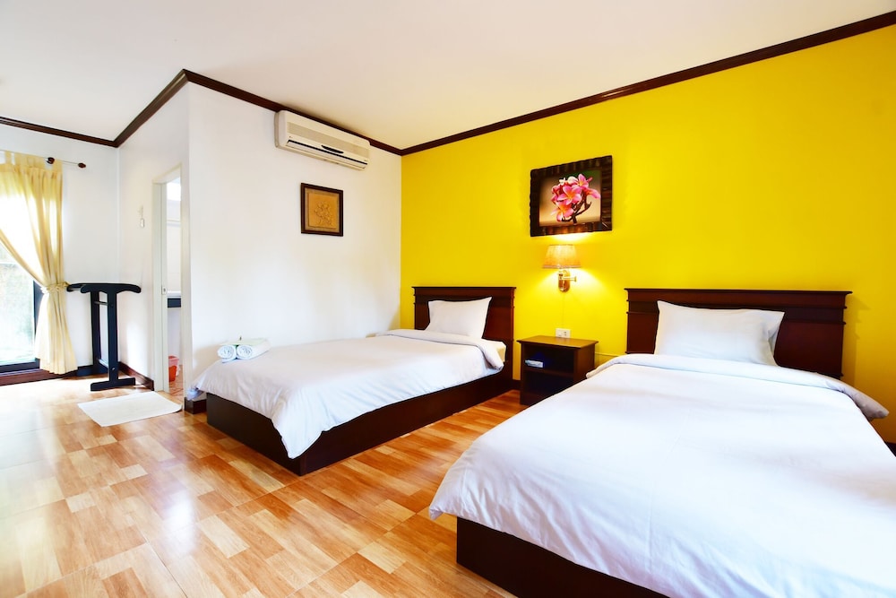 Deluxe Twin Room photo 1