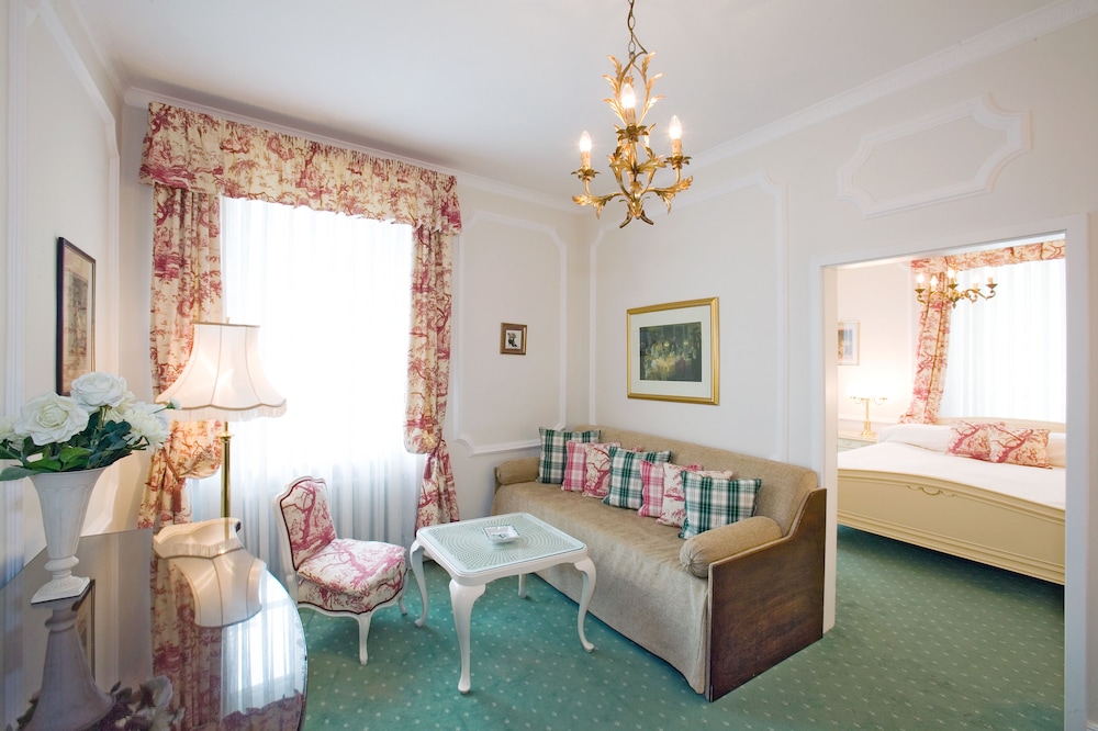 Quadruple Room - Photo 5