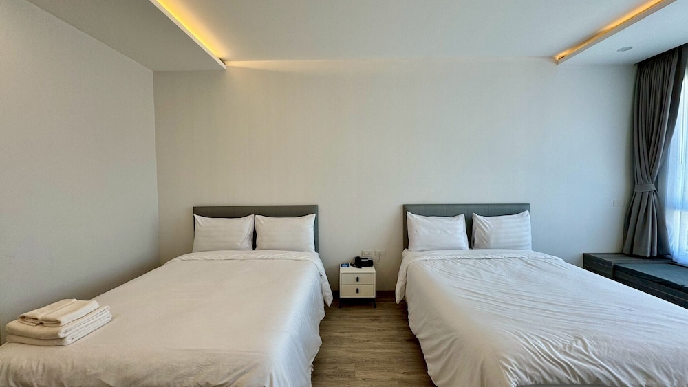Premier Room, 2 Queen Beds, Park View photo 3