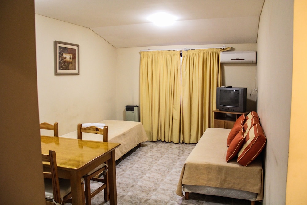 Apartment photo 3