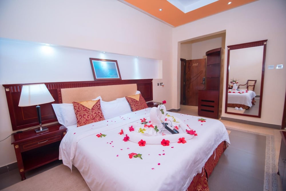 Deluxe Room - Photo 4