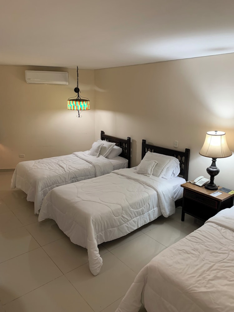 Triple Room photo 3