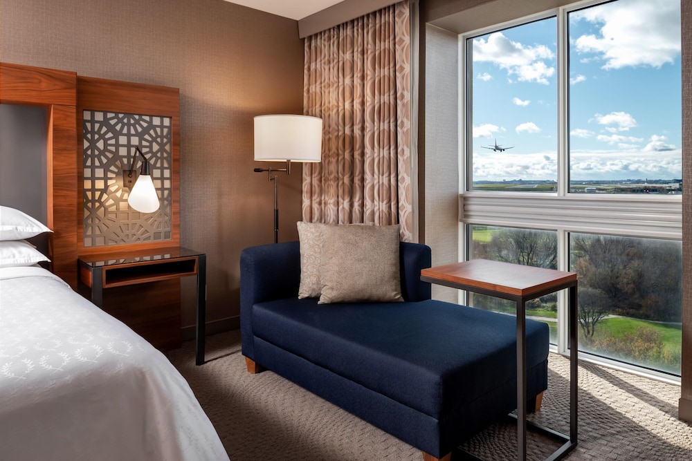 Deluxe Room, 2 Queen Beds (View) - Photo 4