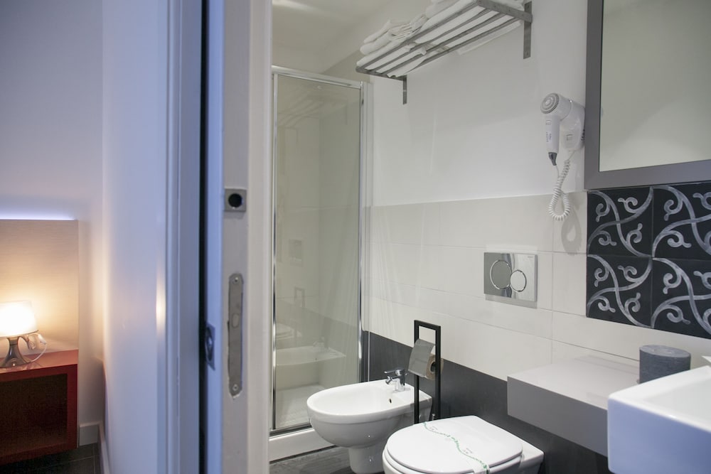 Superior Double or Twin Room photo 2
