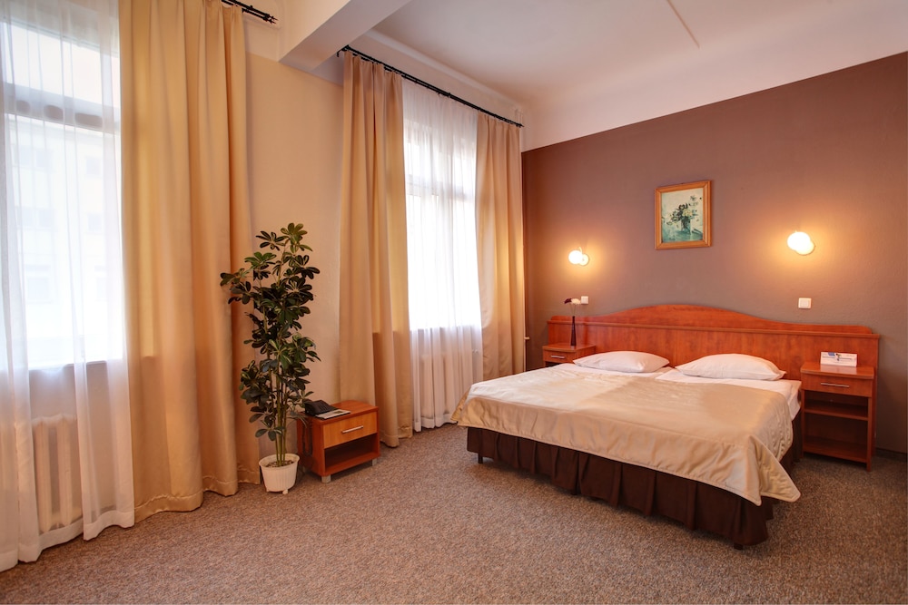 Standard Double Room - Photo 3