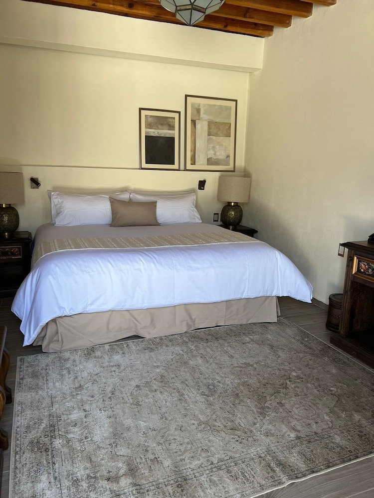 Standard Room photo 2