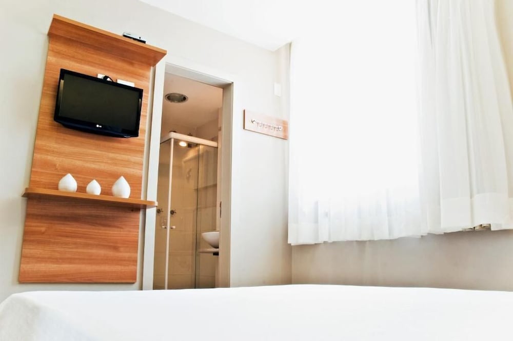 Standard Double Room - Photo 5