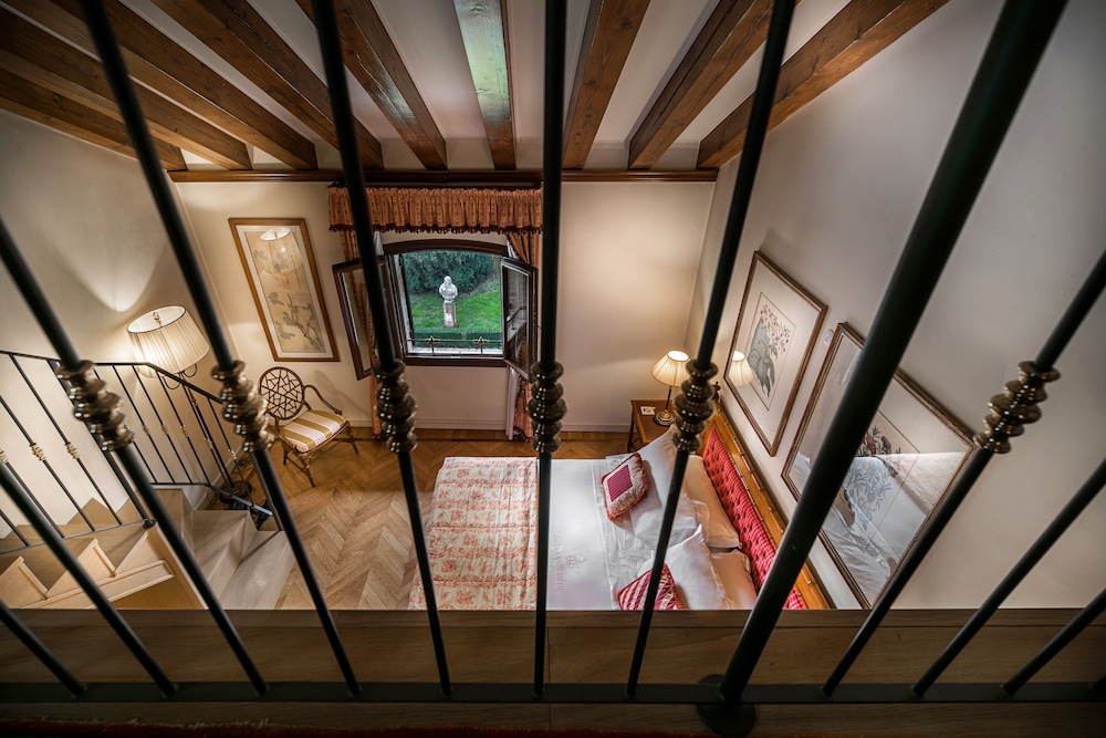 Family Quadruple Room, Tower (in Barchessa) photo 3