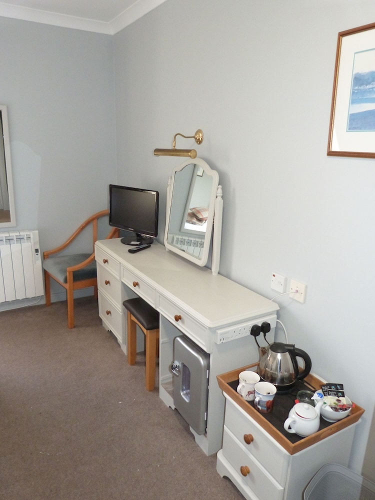 Twin Room (Room 5) photo 2