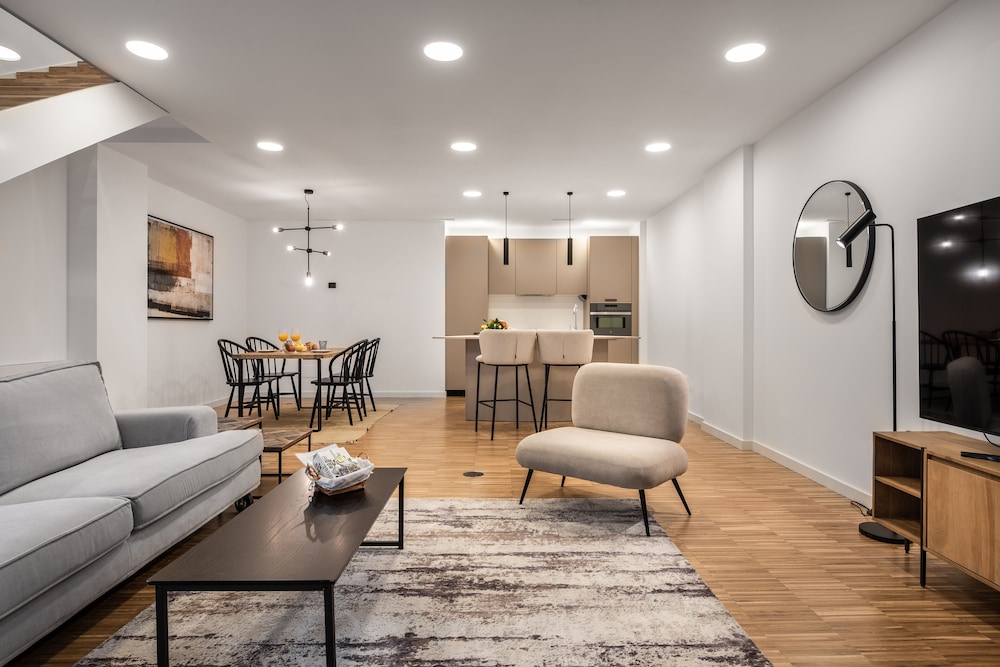 Signature Duplex