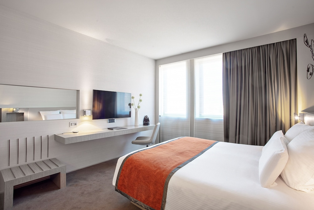 Deluxe Room, 1 Double Bed - Photo 4