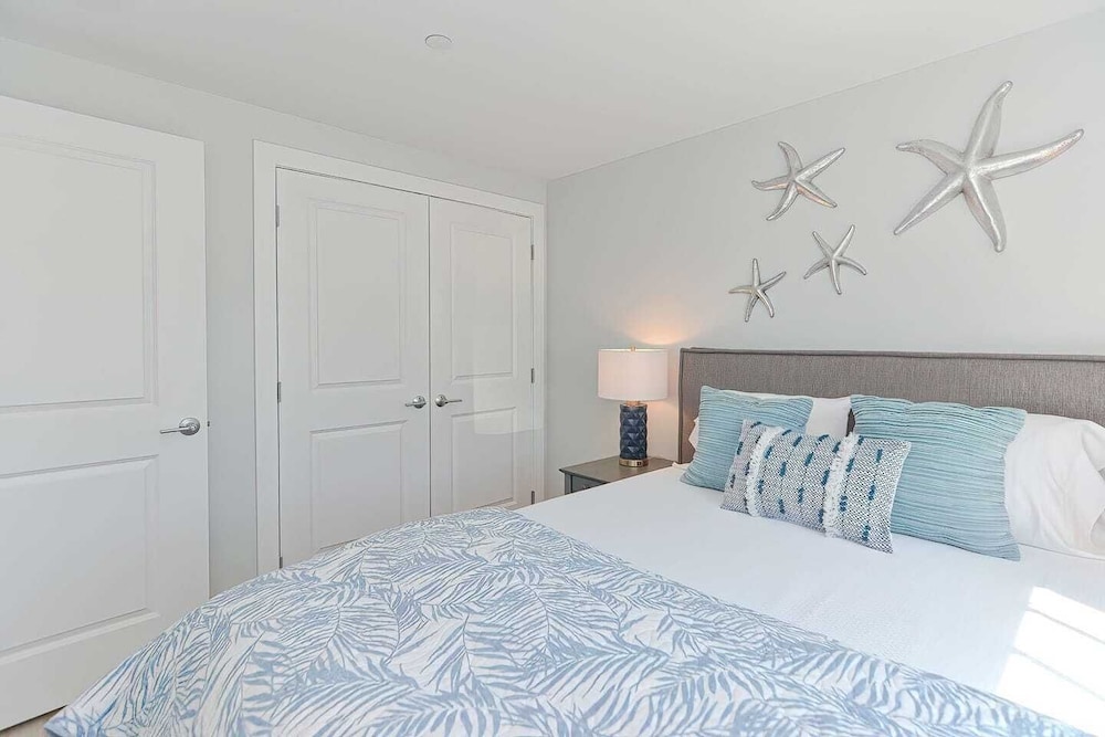 Luxury Condo, 1 Bedroom, Courtyard View (214) photo 2