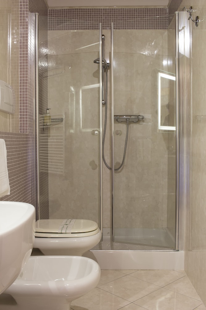 Superior Double Room - Photo 6
