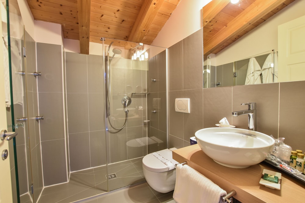 Suite, Balcony, Lake View (Duplex Paradise 4 people) photo 2