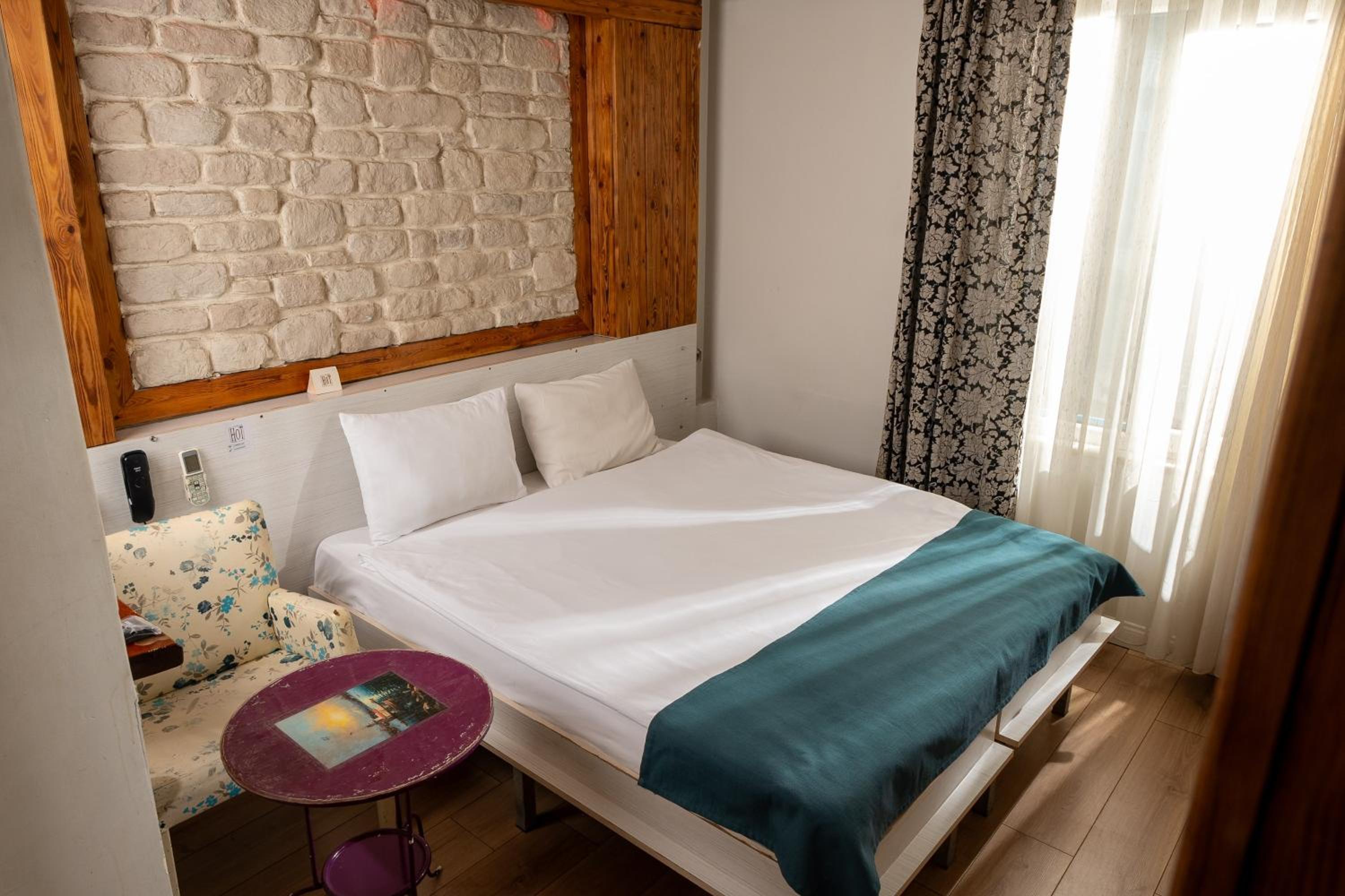Double Room with Kitchenette (Ground Floor) photo 2