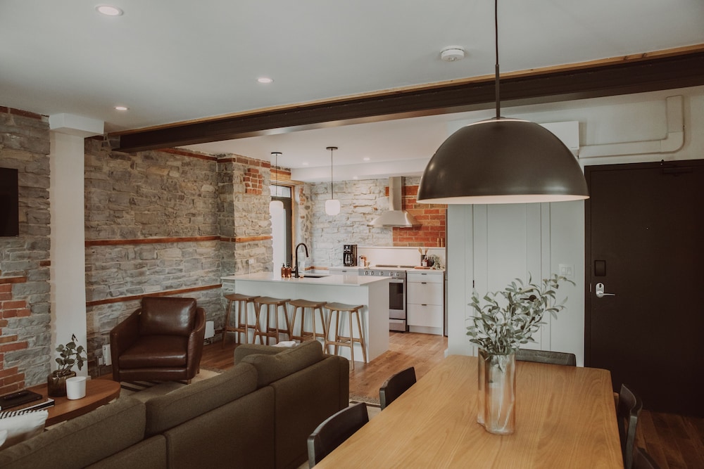 Exclusive Apartment, 3 Bedrooms photo 2