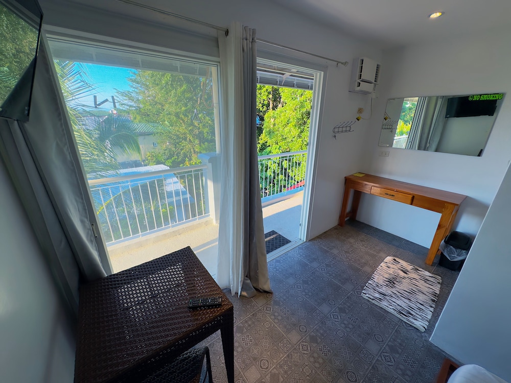 Double Room - Photo 6