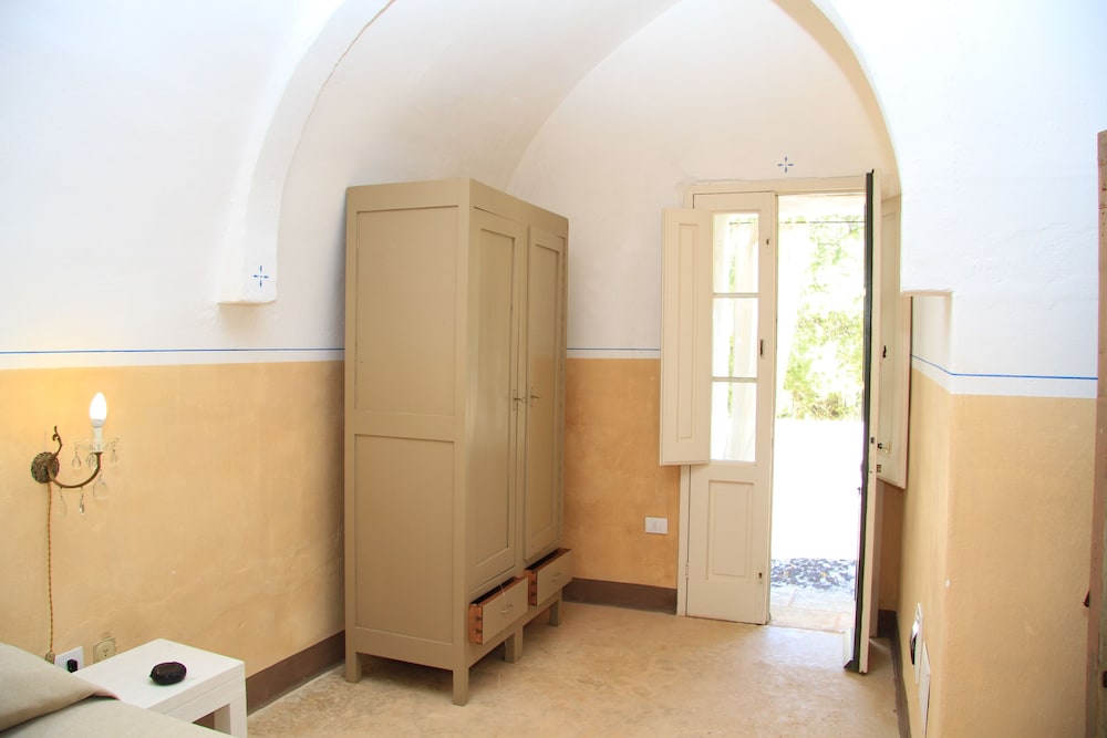 Exclusive Suite, 2 Bedrooms, Garden View photo 2