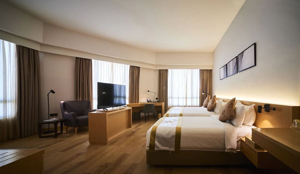 Executive Suite