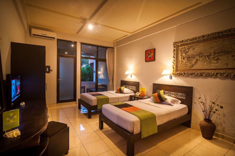 Deluxe Double or Twin Room - Photo 10