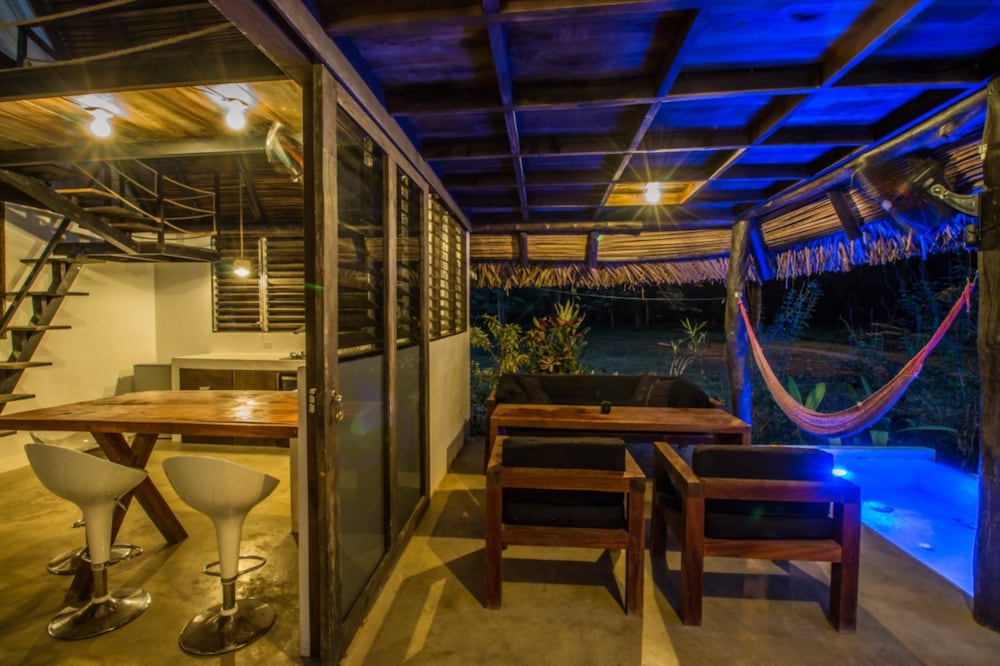 Romantic Villa, 3 Bedrooms photo 3