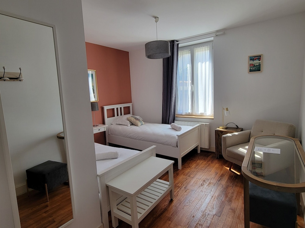 Superior Twin Room, Private Bathroom, Garden View (La Sucrerie - Nougatwin) photo 2