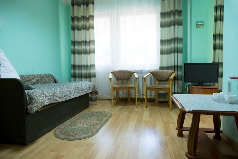 Standard Triple Room photo 2