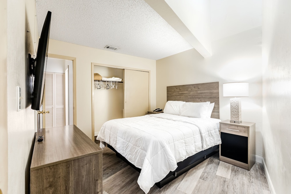 Standard Suite