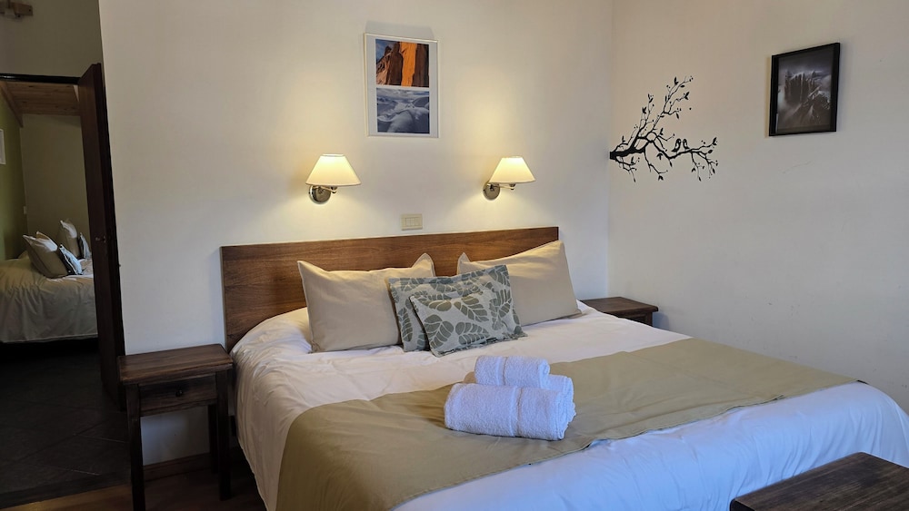 Basic Quadruple Room photo 1