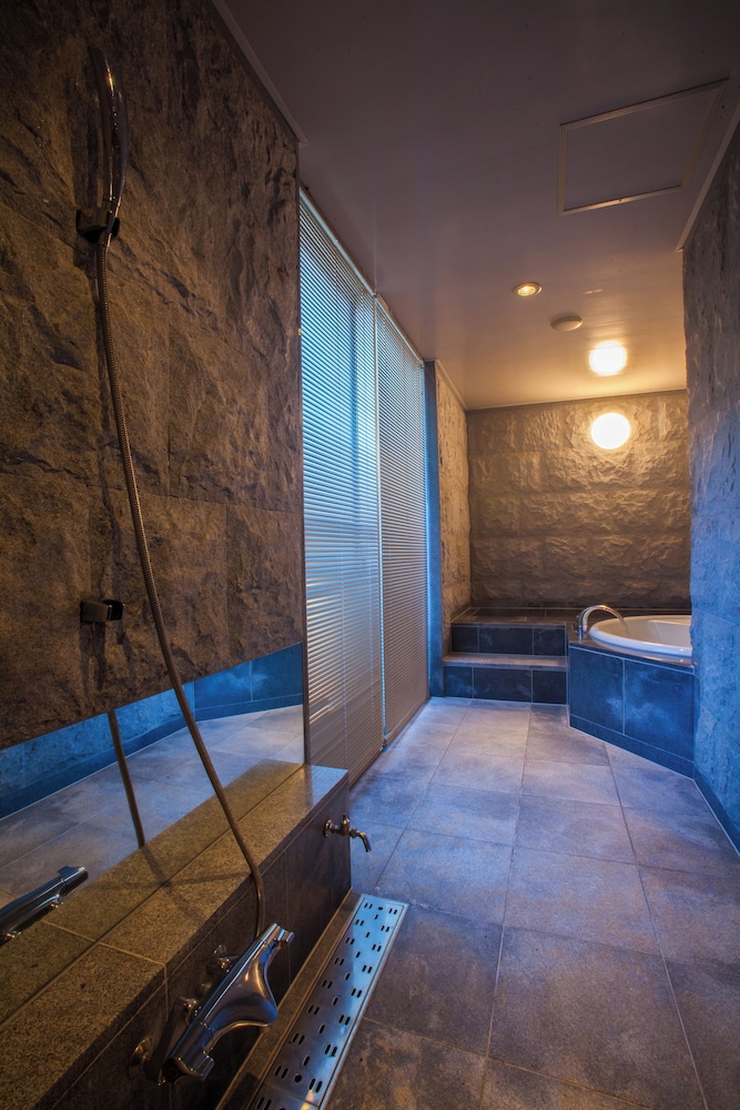 Premier Single Room, Smoking photo 2