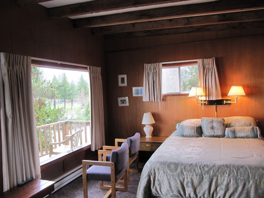Inn Room, 1 Queen, Lakeview photo 2