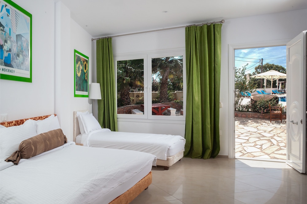 Superior Room, Patio, Pool View - Photo 1