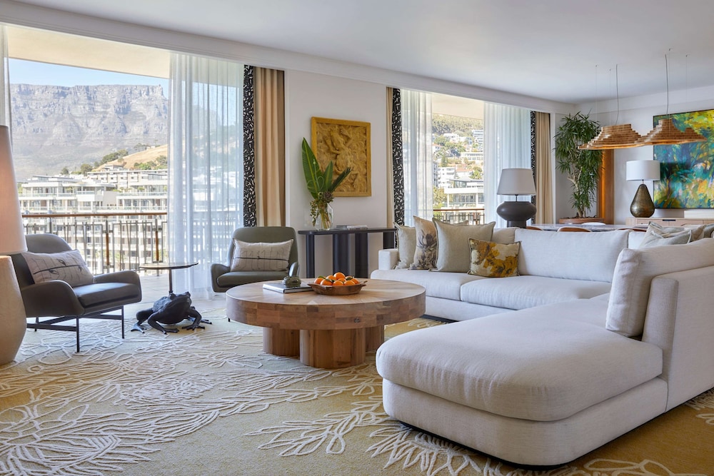 Suite (table Mountain)