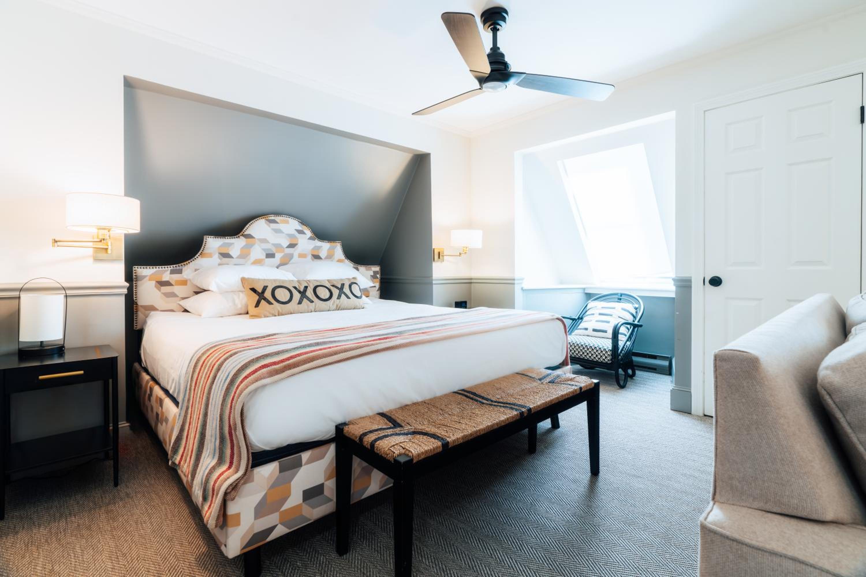 Superior King Suite - Photo 1