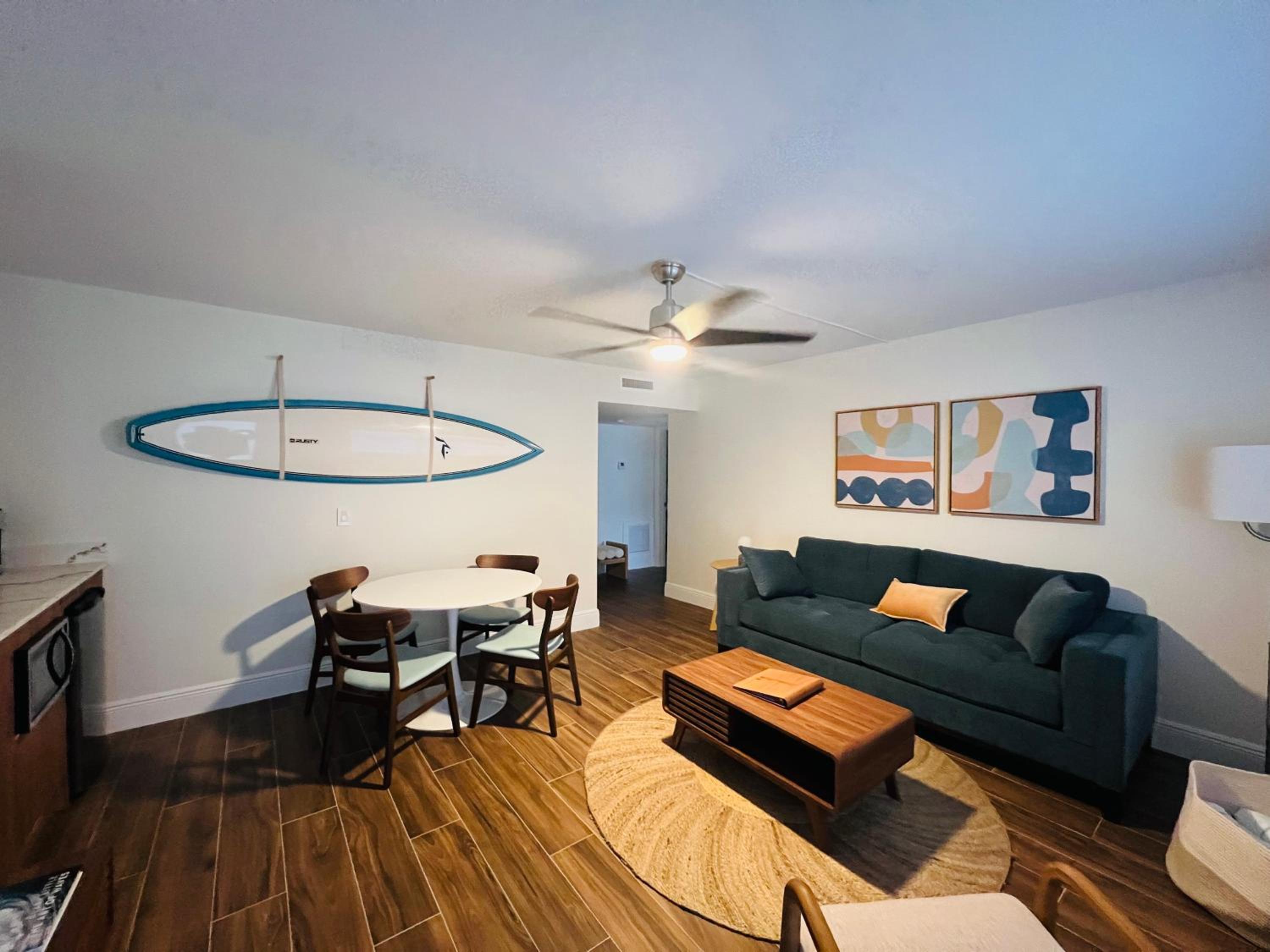Two-Bedroom Suite photo 2