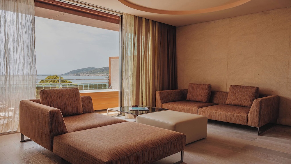 Studio Suite, Sea View, Corner (Cloud 9, Spa Access) photo 2