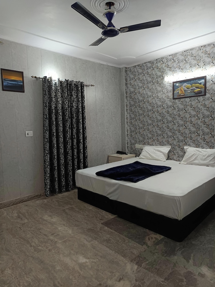 Comfort Double Room, Balcony, City View