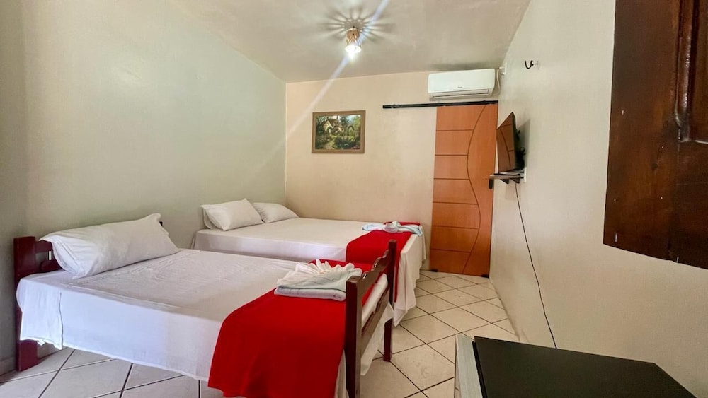 Standard Triple Room, 1 Bedroom, Garden View, Garden Area photo 1