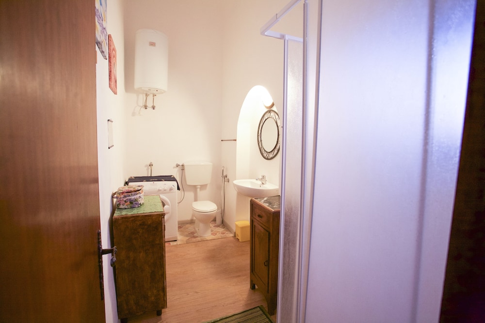 Apartment photo 3