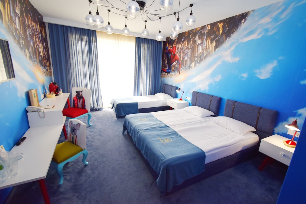 Spiderman Thematic Double Room (2+1)